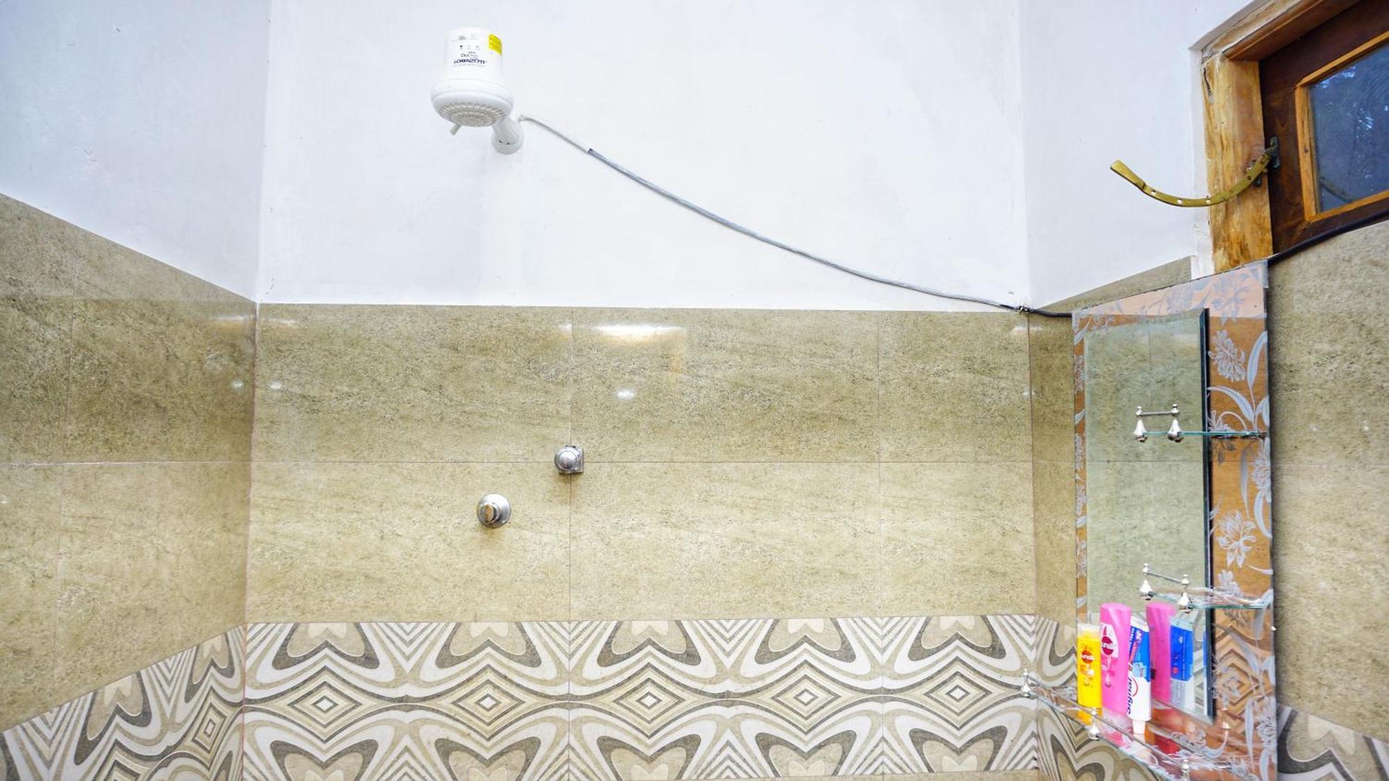 Lake Island Home Stay Dambulla Bagian luar foto